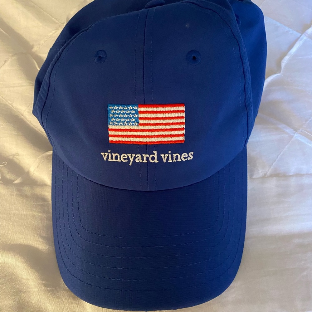 Vineyard Vines Hat